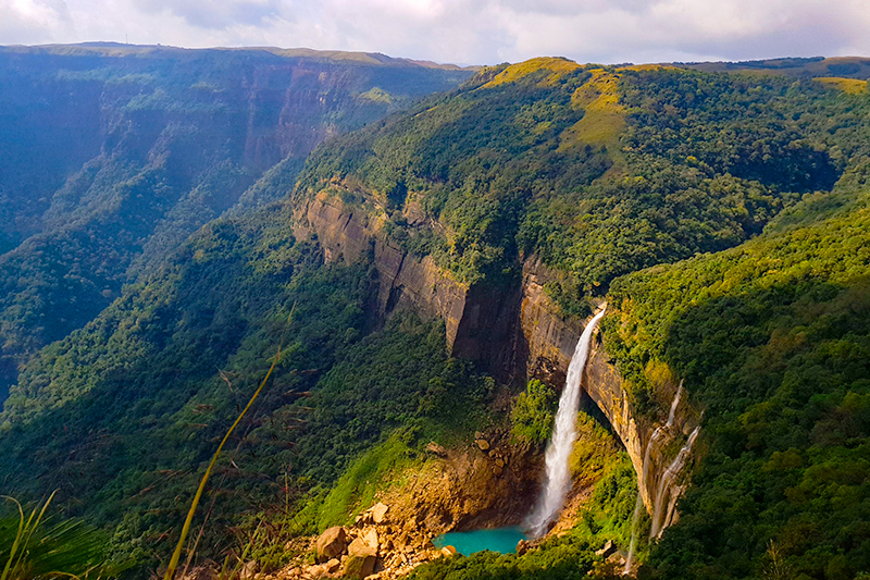 Mesmerizing Meghalaya: A Solo Story
